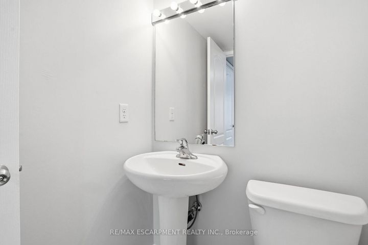 Photo 24 at 13 - 2464 Post Road, RO River Oaks, Oakville