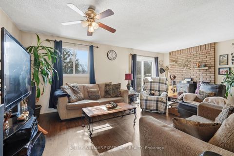 Photo 6 at 233 Little Avenue, Allandale Heights, Barrie