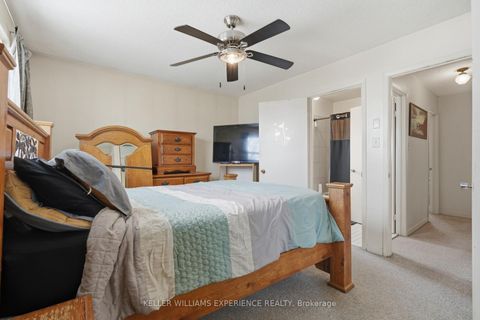 Photo 15 at 233 Little Avenue, Allandale Heights, Barrie