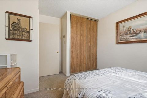 Photo 20 at 233 Little Avenue, Allandale Heights, Barrie