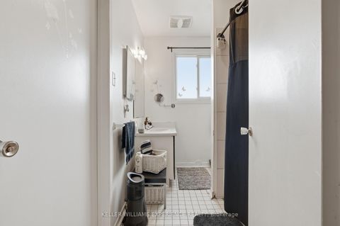 Photo 21 at 233 Little Avenue, Allandale Heights, Barrie