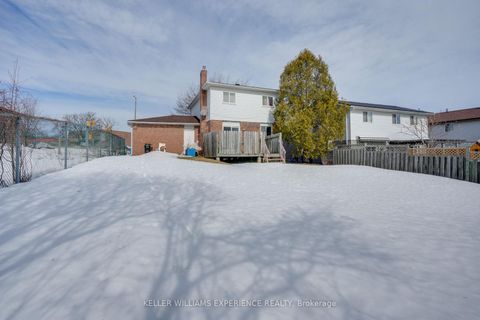 Photo 25 at 233 Little Avenue, Allandale Heights, Barrie