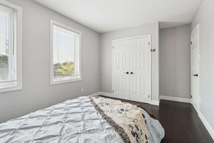 Photo 22 at 31 Bloomfield Trail, Oak Ridges, Richmond Hill