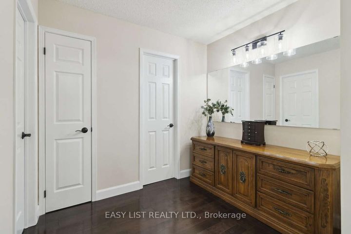 Photo 33 at 31 Bloomfield Trail, Oak Ridges, Richmond Hill