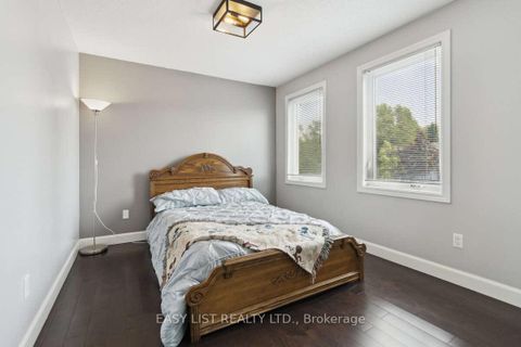 Photo 21 at 31 Bloomfield Trail, Oak Ridges, Richmond Hill