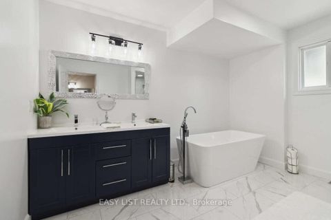 Photo 34 at 31 Bloomfield Trail, Oak Ridges, Richmond Hill