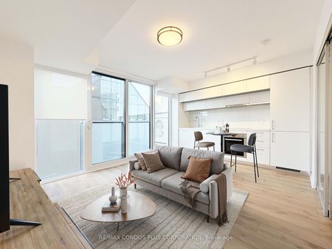 Photo 1 at 306 - 99 Foxbar Road, St. Clair, Toronto