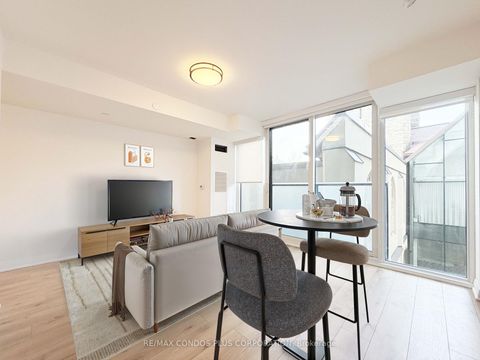 Photo 4 at 306 - 99 Foxbar Road, St. Clair, Toronto