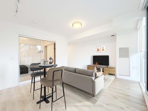 Photo 5 at 306 - 99 Foxbar Road, St. Clair, Toronto