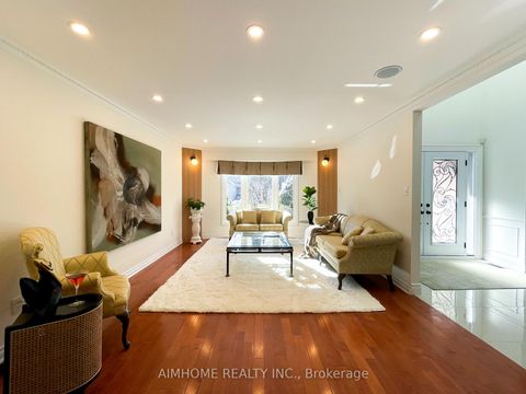 Photo 5 at 8 Cygnus Drive, Observatory, Richmond Hill