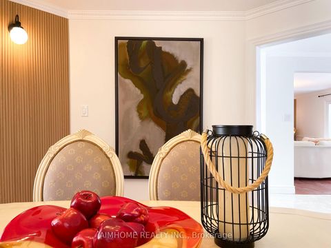 Photo 12 at 8 Cygnus Drive, Observatory, Richmond Hill