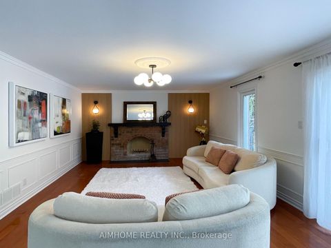 Photo 16 at 8 Cygnus Drive, Observatory, Richmond Hill