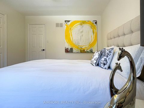 Photo 37 at 8 Cygnus Drive, Observatory, Richmond Hill