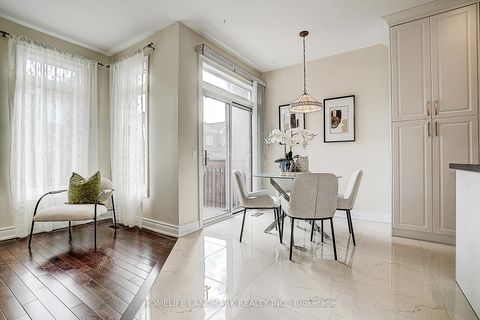 Photo 14 at 90 Snowdon Circle, Markville, Markham