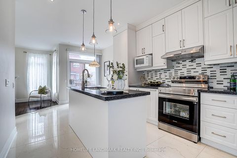 Photo 17 at 90 Snowdon Circle, Markville, Markham