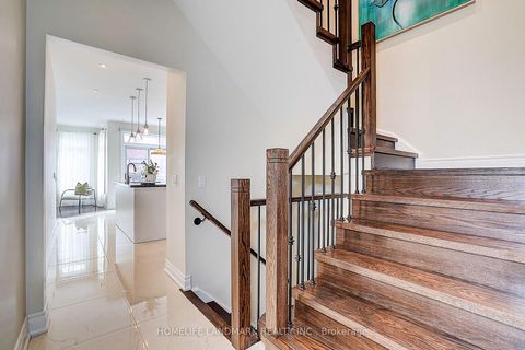 Photo 21 at 90 Snowdon Circle, Markville, Markham