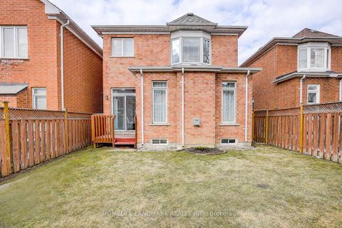 Photo 44 at 90 Snowdon Circle, Markville, Markham