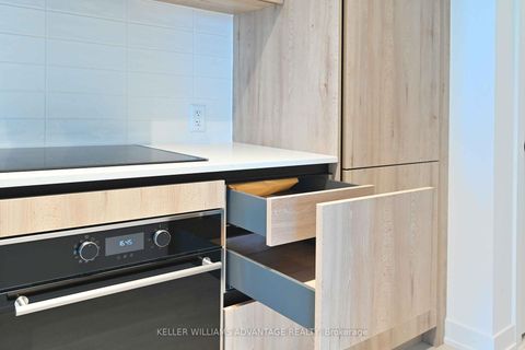 Photo 6 at 3004 - 117 Broadway Avenue, Mount Pleasant West, Toronto