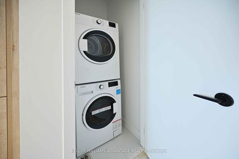 Photo 15 at 3004 - 117 Broadway Avenue, Mount Pleasant West, Toronto