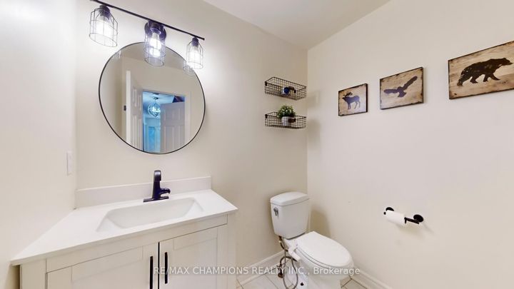 Photo 6 at 135 Ural Circle, Wellington, Brampton