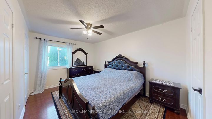 Photo 8 at 135 Ural Circle, Wellington, Brampton