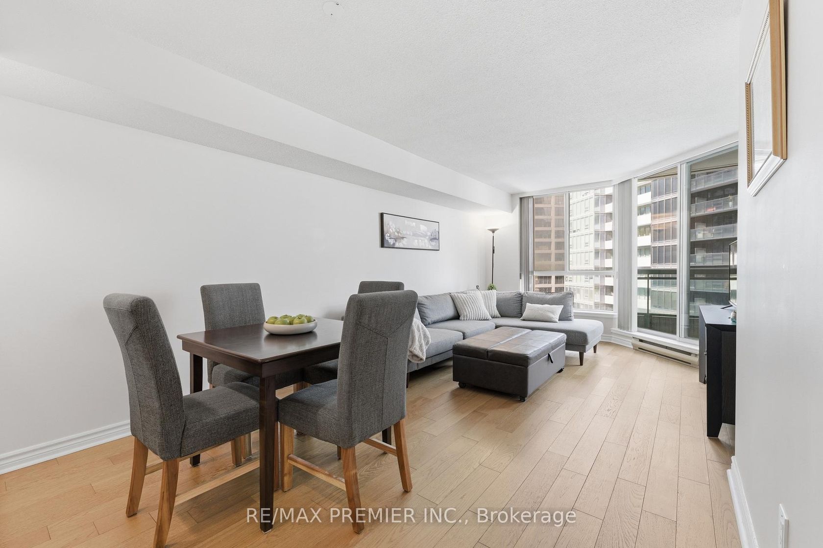 1603 - 38 Elm Street, Bay Street Corridor, Toronto 