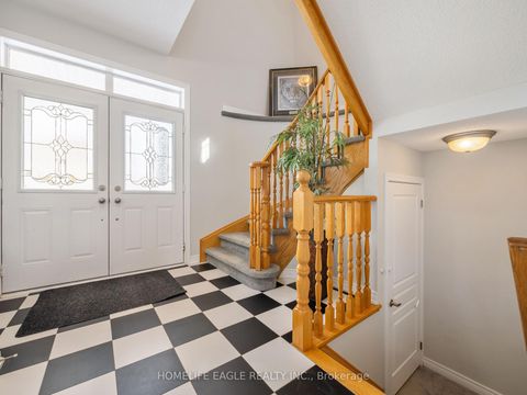 Photo 2 at 37 Bramsey Street, Sutton & Jackson's Point, Georgina