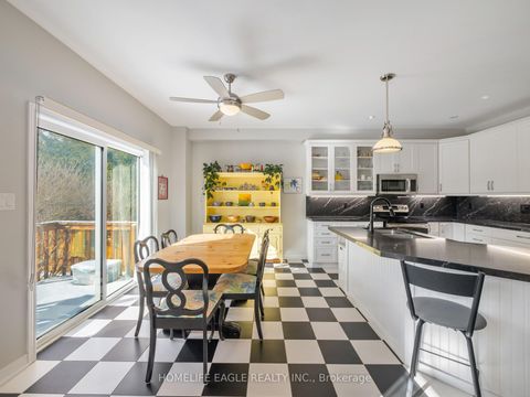 Photo 7 at 37 Bramsey Street, Sutton & Jackson's Point, Georgina