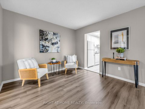 Photo 7 at 2004 - 1900 Sheppard Avenue E, Pleasant View, Toronto