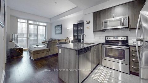 Photo 7 at 814 - 9205 Yonge Street, Langstaff, Richmond Hill