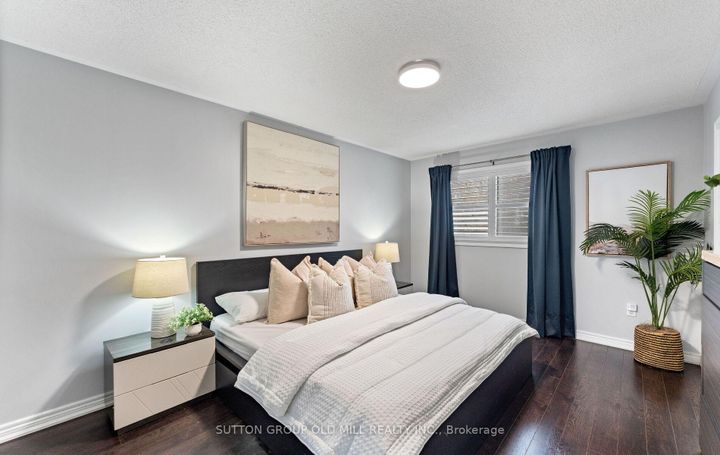 Photo 22 at 15 Katrina Court, Rustic, Toronto