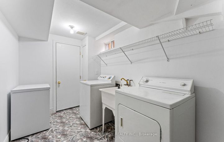 Photo 40 at 15 Katrina Court, Rustic, Toronto