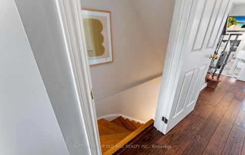 Photo 35 at 15 Katrina Court, Rustic, Toronto