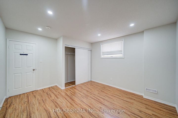 Photo 44 at 73 Brinkley Drive, Snelgrove, Brampton