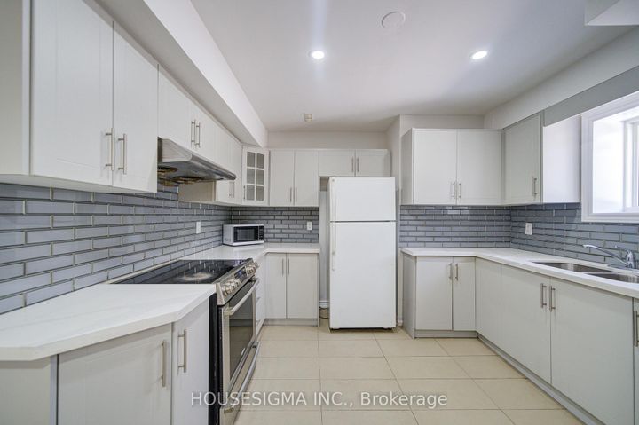 Photo 46 at 73 Brinkley Drive, Snelgrove, Brampton