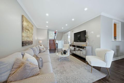 Photo 7 at 25 Cheryl Shepway Crescent, Don Valley Village, Toronto