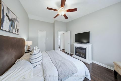 Photo 23 at 25 Cheryl Shepway Crescent, Don Valley Village, Toronto