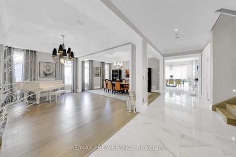 Photo 5 at 19 Petrolia Court, South Richvale, Richmond Hill