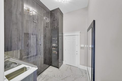 Photo 6 at 19 Petrolia Court, South Richvale, Richmond Hill