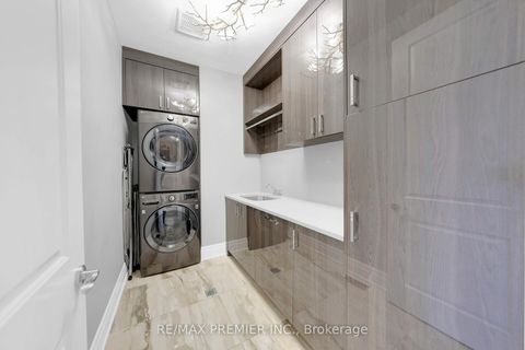 Photo 19 at 19 Petrolia Court, South Richvale, Richmond Hill