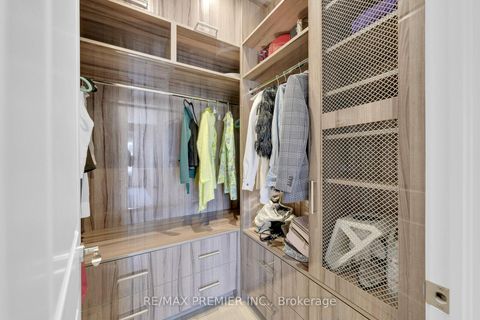 Photo 30 at 19 Petrolia Court, South Richvale, Richmond Hill