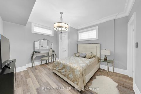 Photo 41 at 19 Petrolia Court, South Richvale, Richmond Hill