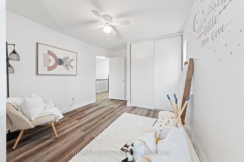 Photo 14 at 735 Brasswinds Trail N, Pinecrest, Oshawa