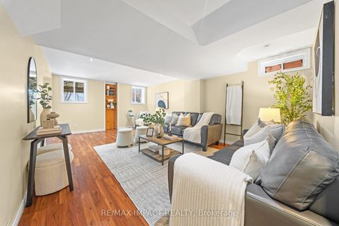 Photo 19 at 735 Brasswinds Trail N, Pinecrest, Oshawa