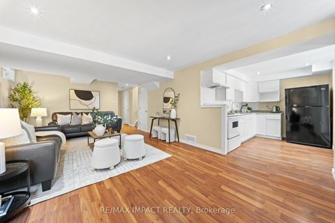 Photo 21 at 735 Brasswinds Trail N, Pinecrest, Oshawa