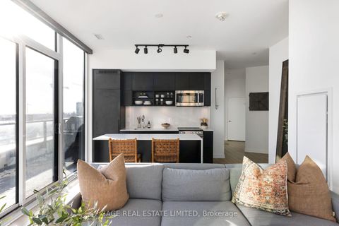 Photo 9 at 715 - 135 East Liberty Street, Niagara, Toronto