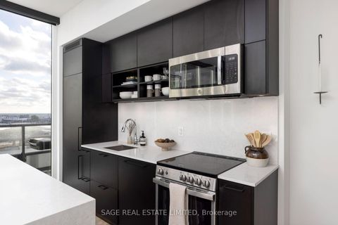 Photo 11 at 715 - 135 East Liberty Street, Niagara, Toronto