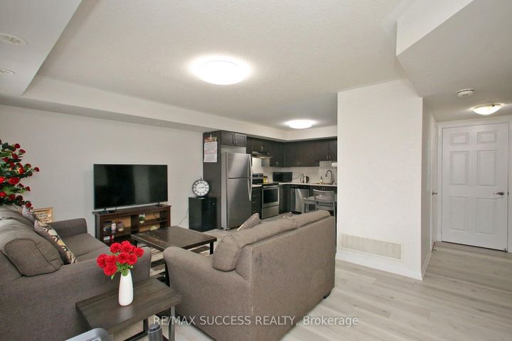 Photo 3 at 320 - 250 Sunny Meadow Boulevard, Wellington, Brampton