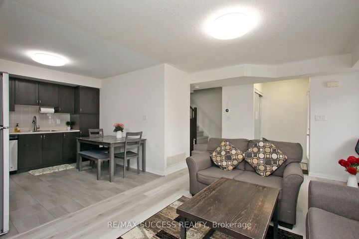 Photo 8 at 320 - 250 Sunny Meadow Boulevard, Wellington, Brampton