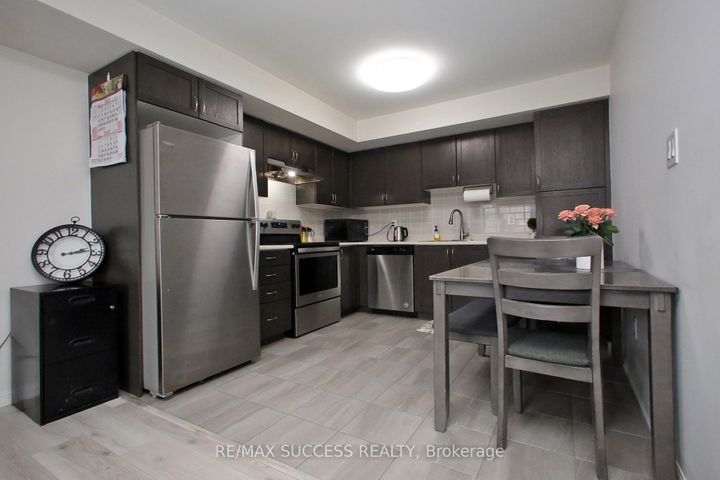 Photo 12 at 320 - 250 Sunny Meadow Boulevard, Wellington, Brampton